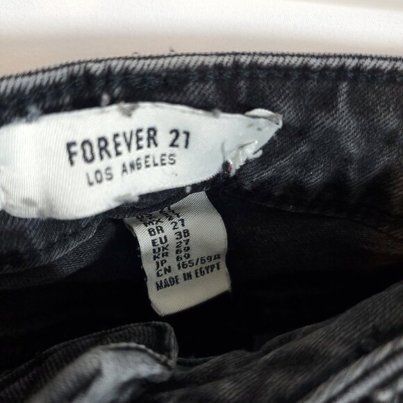 Forever 21 Womens Black Wash Skinny Leg Distressed Legs & Bottom Hem Jeans Sz 27 - Picture 7 of 11